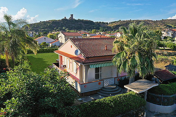 Ferienhaus mit Garten